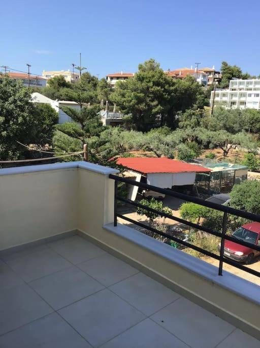 Sea Breeze - Home With A View Bouzaiika Exterior foto